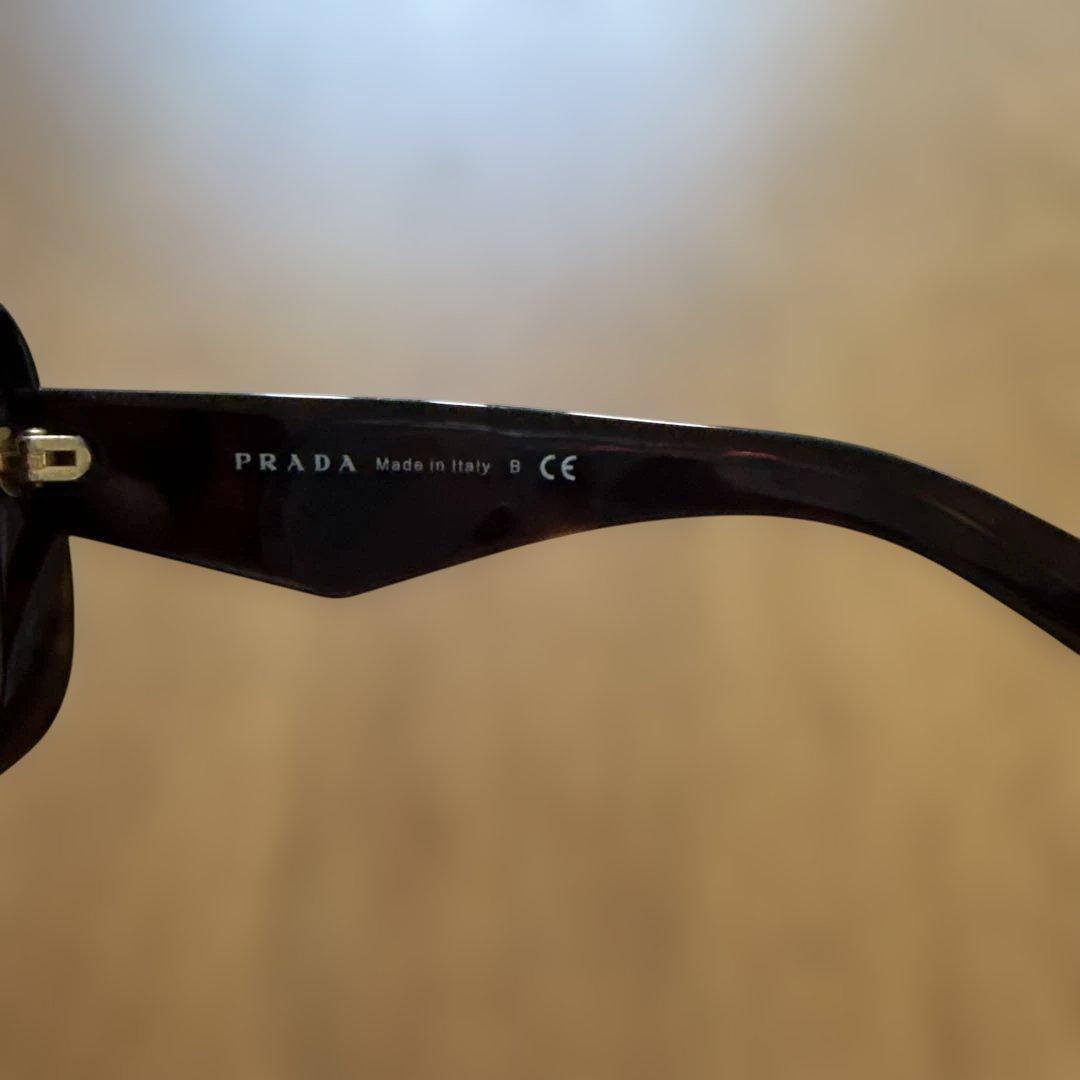 プラダ　サングラス