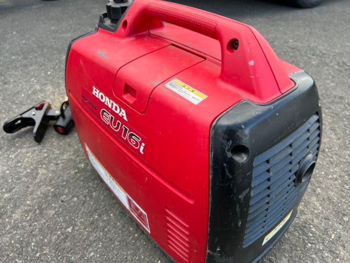 【値下しました】発電機　HONDA EU16i 中古