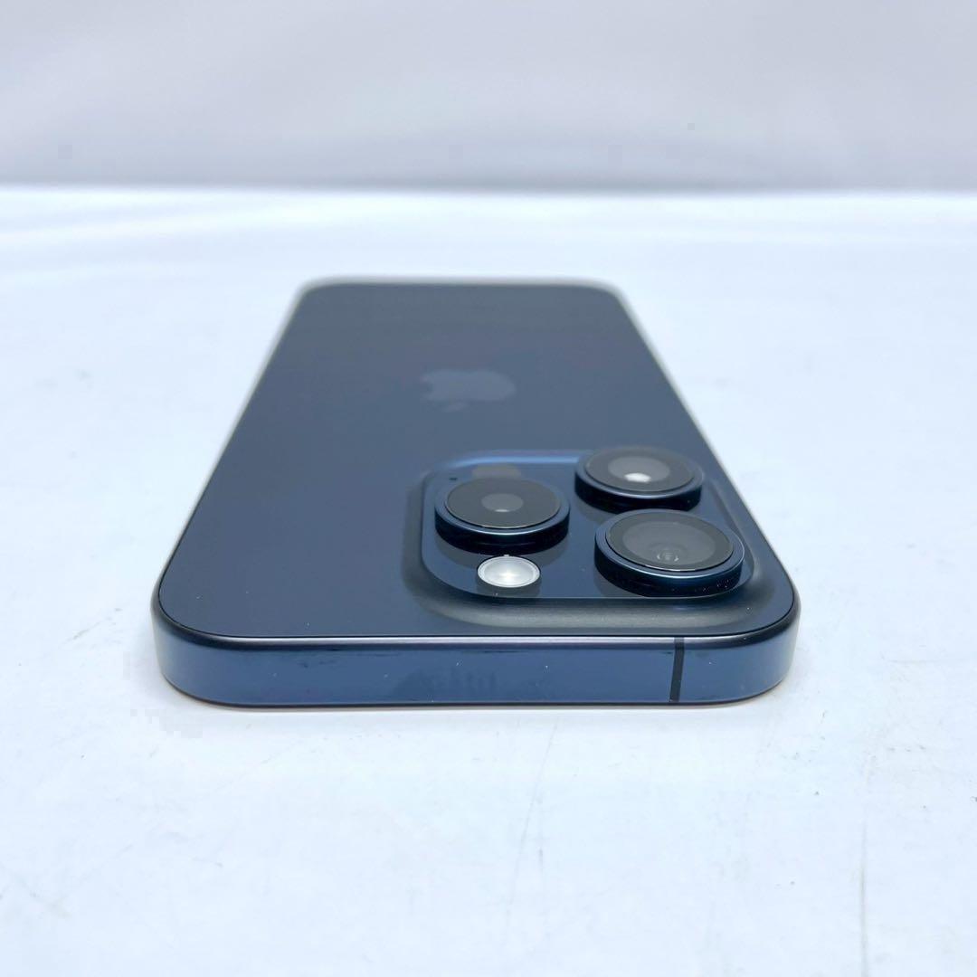美品　iPhone 15 Pro 256GB ブルーチタニウム SIMフリー