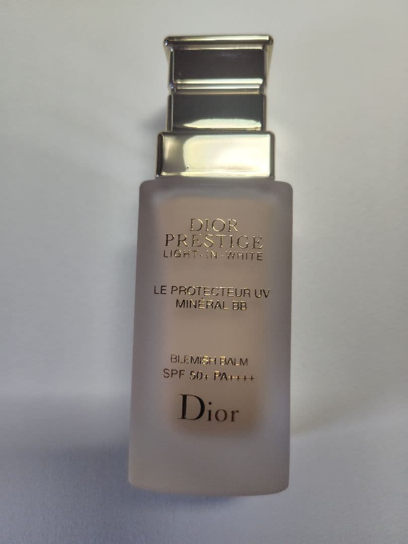 新品プレステージ ホワイトル プロテクター UV ミネラル BB 01 30ml