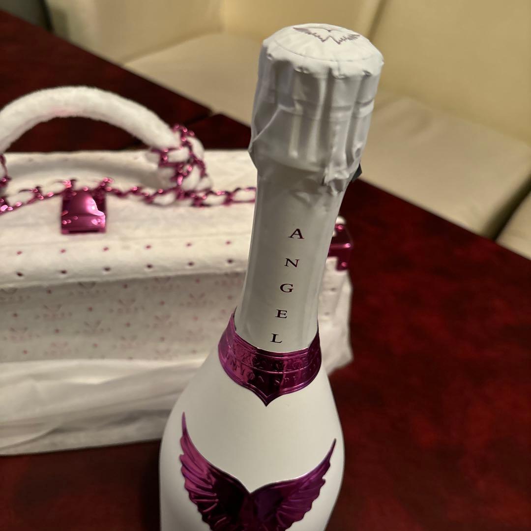 ANGELホワイトデーバレンタインデー