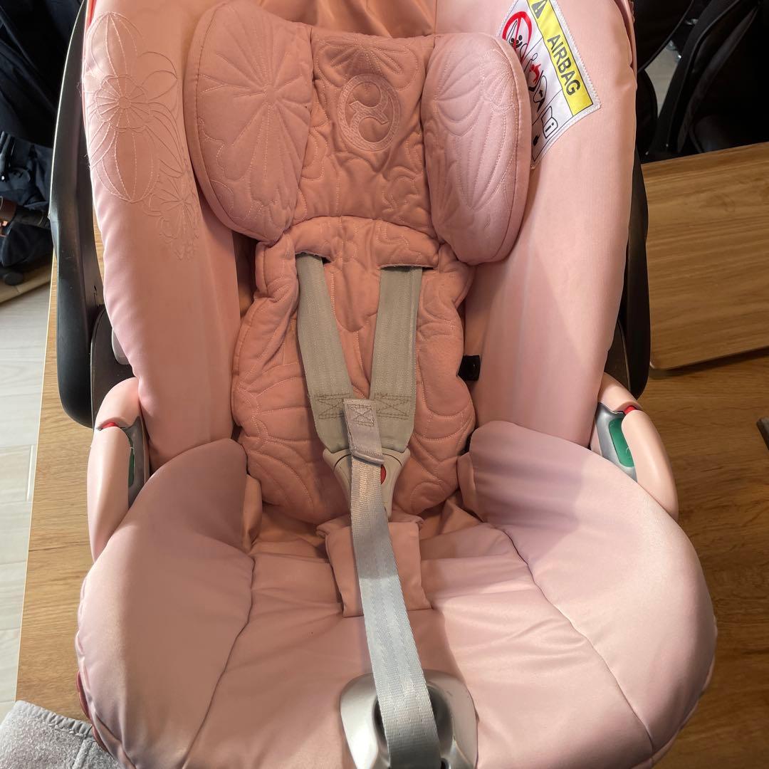 【廃盤レア/極美品】サイベックス クラウドZ2 シンプリーフラワーズ ピンク