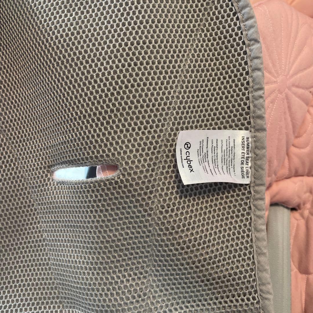 【廃盤レア/極美品】サイベックス クラウドZ2 シンプリーフラワーズ ピンク