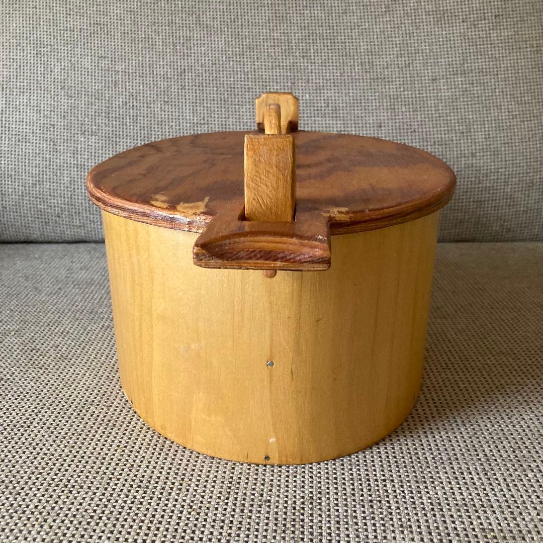 北欧アンティークSvepask(スヴェープアスク) スウェーデンの古い木箱（大）