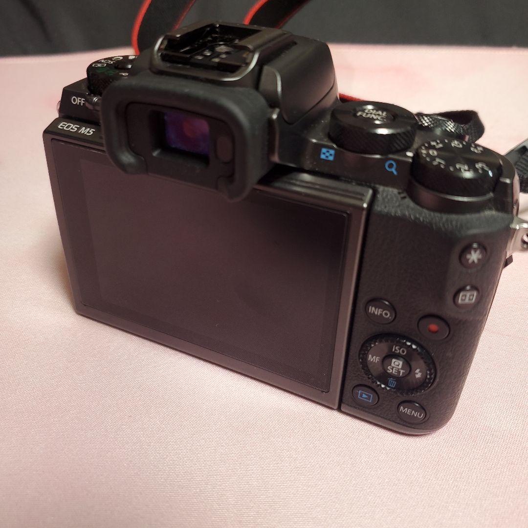 Canon EOS M5 ミラーレス一眼 レンズ2本 マウントアダプターセット
