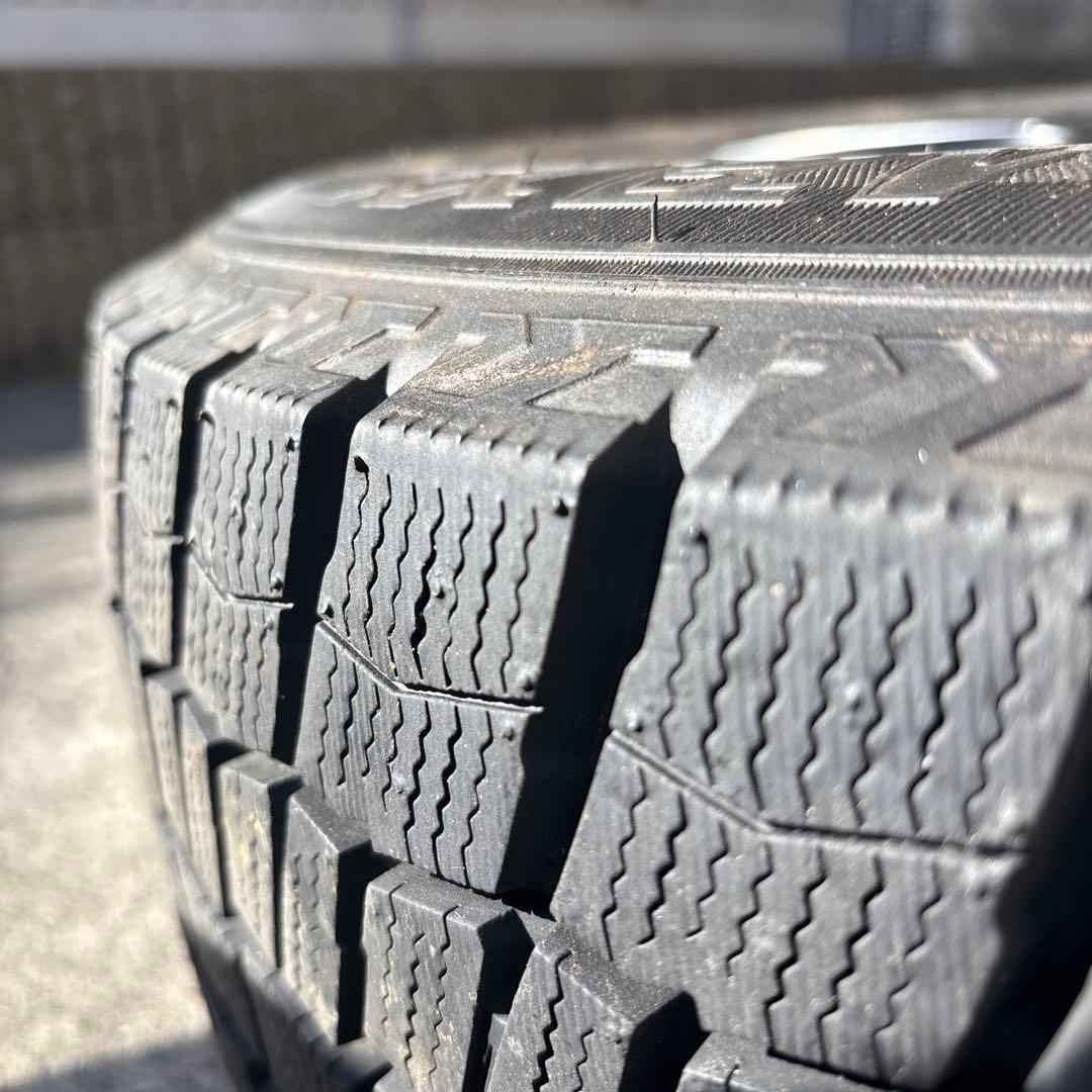 アルファード スタッドレスタイヤホイール付き 225/60 17インチ