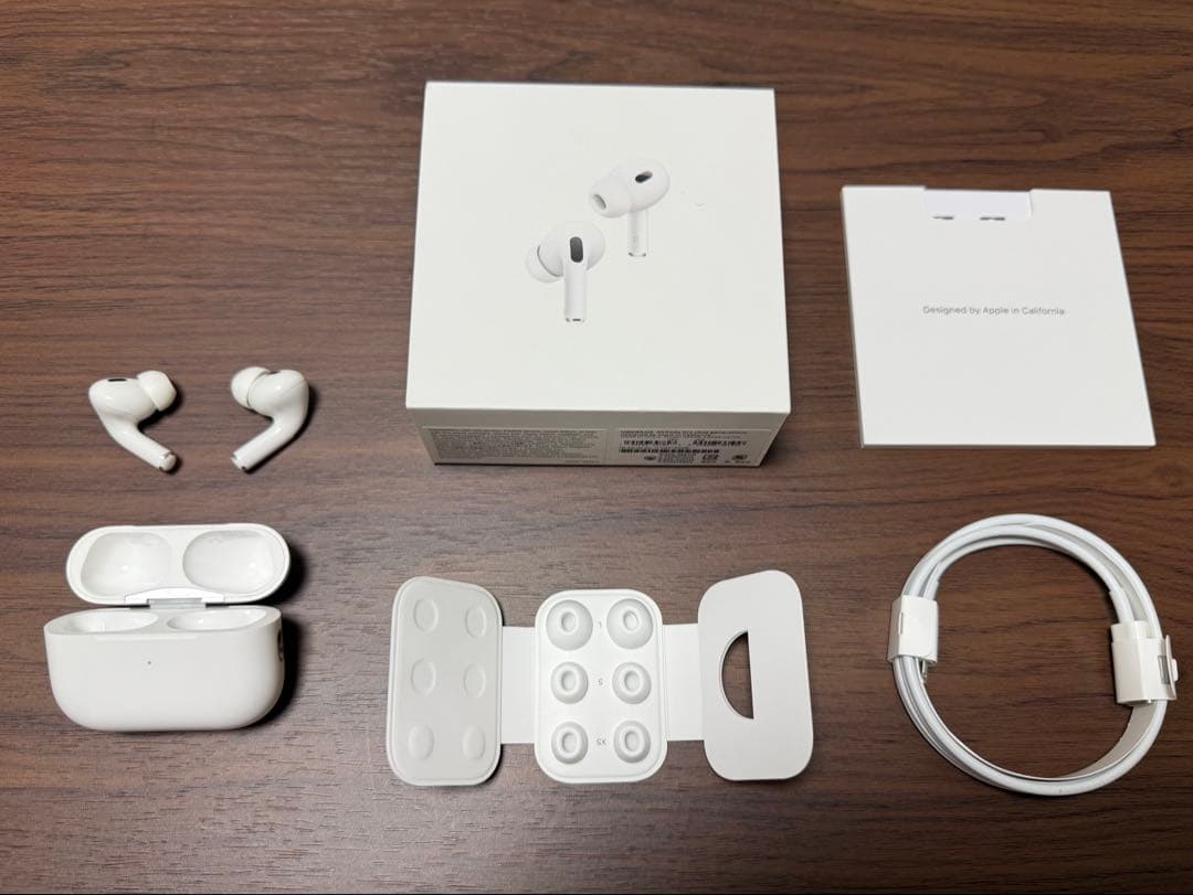ゆ*う様 【正規品】AirPods Pro 第2世代　両イヤホン・ケース完備　訳
