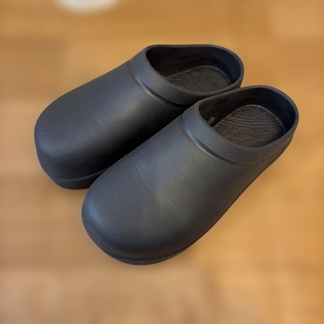 ラクバキ　ブラック　サボサンダル Sサイズ　レディース　〜 23.0㎝