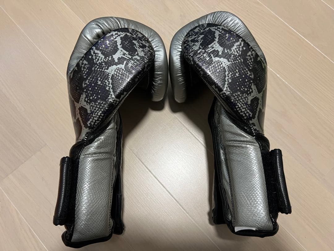 REYES ボクシンググローブ 14onz