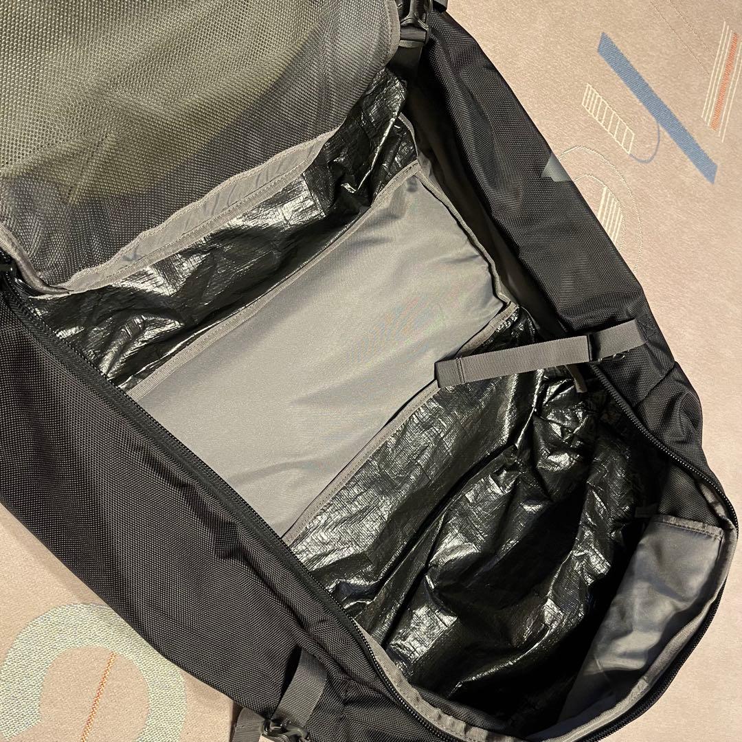 BURTON Multipath 90L ラージ ダッフルバッグ 美品 送料込