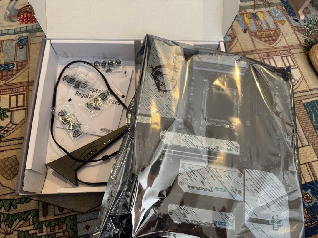 X670E GAMING PLUS WiFi マザーボード