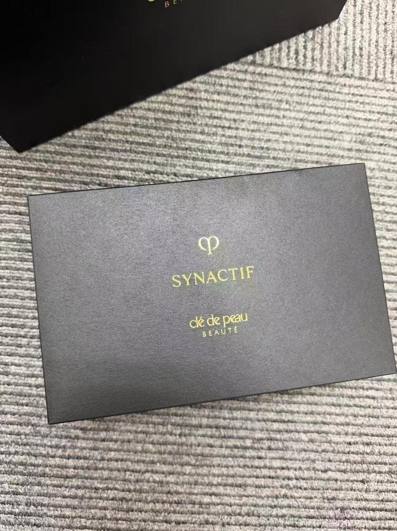 クレ・ド・ポー ボーテ シナクティフ トライアルセット