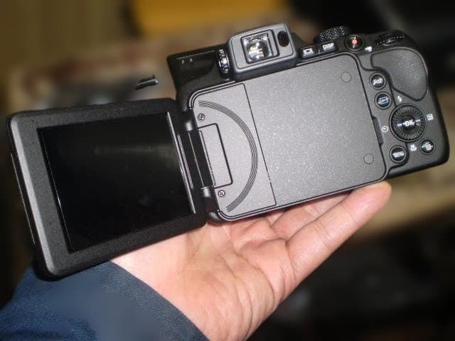 w*n様 NIKON COOLPIX B700 ニコン【動作確認済み】　購入時期