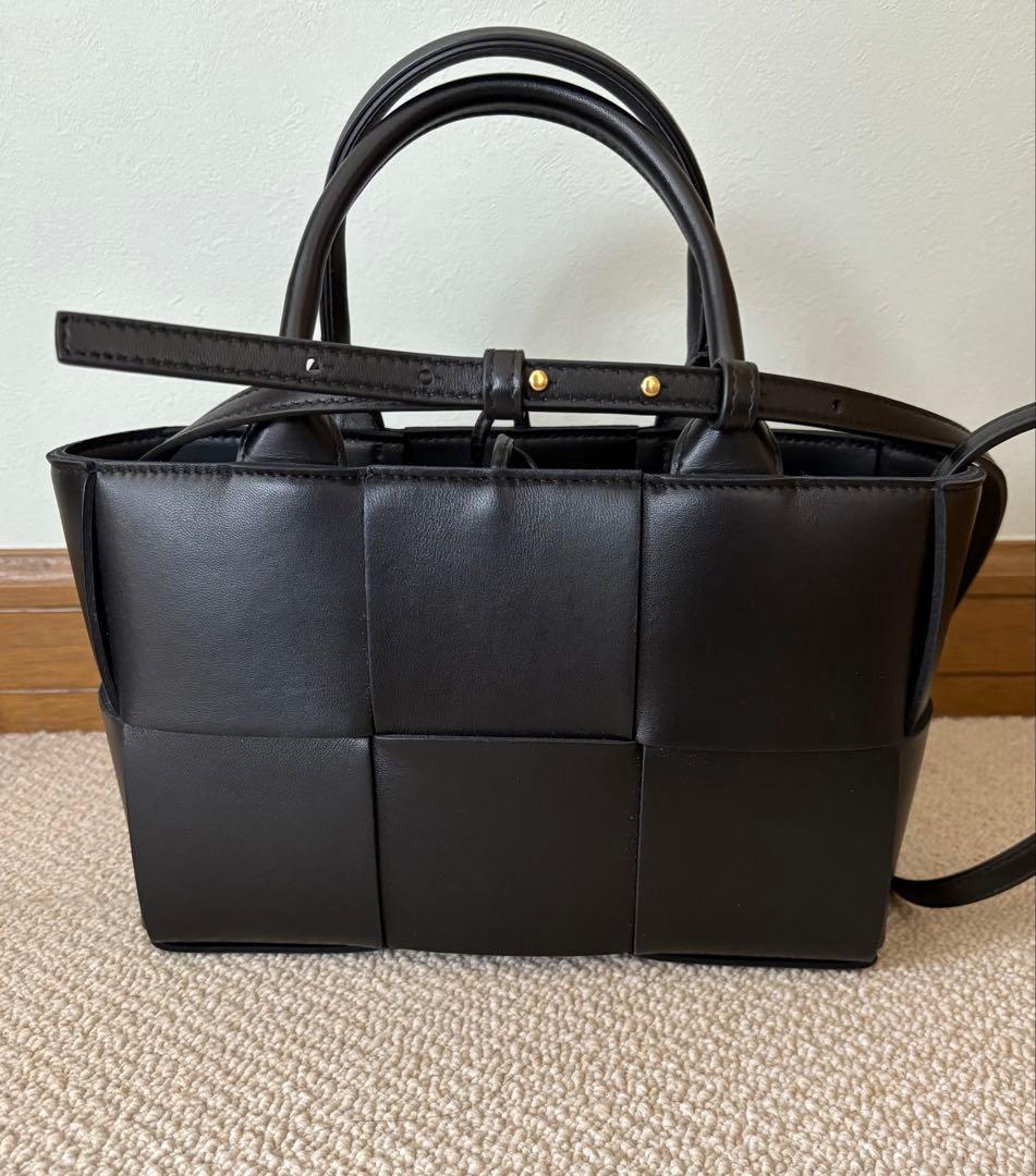 いっちー 新品 ボッテガヴェネタ ミニアルコトートバッグ