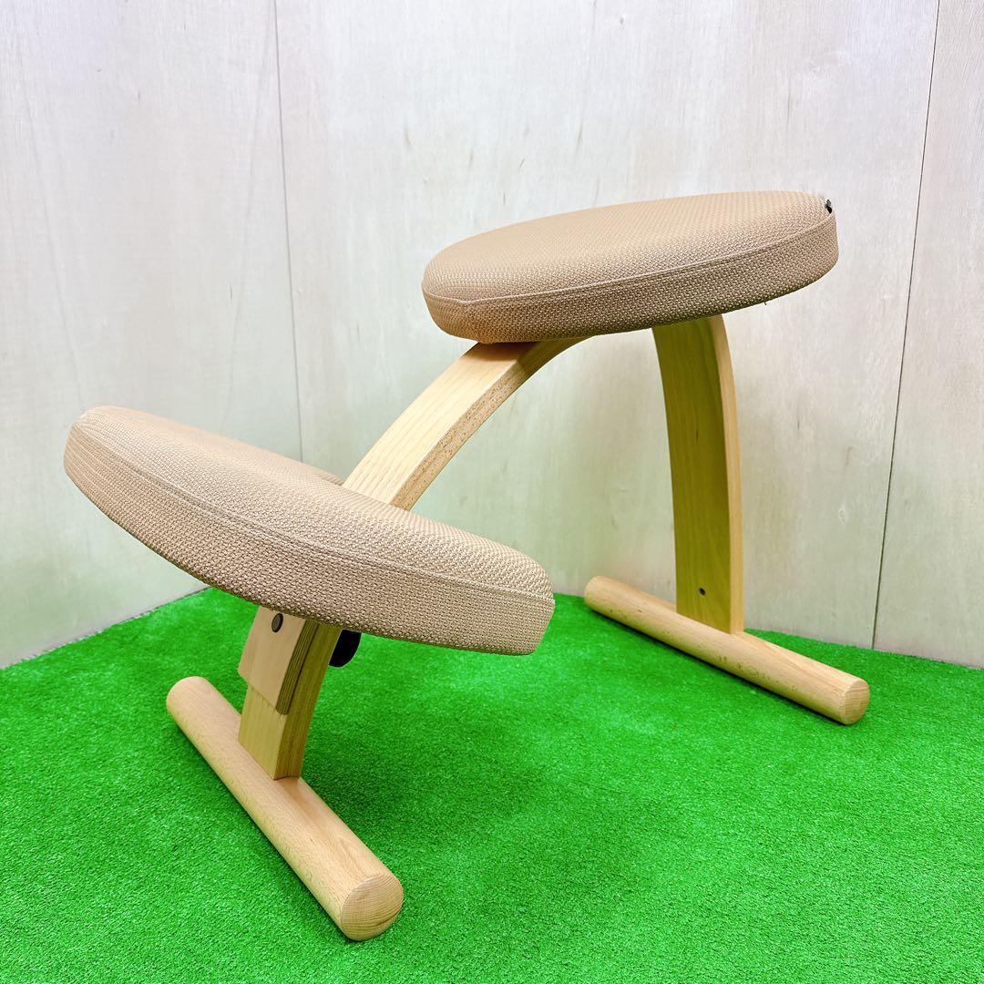 【美品】 サカモトハウス バランスチェアイージー ベージュ 姿勢矯正