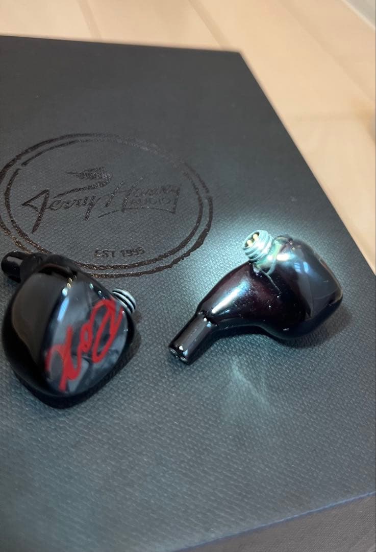 JH Audio Roxanne ロクサーヌ