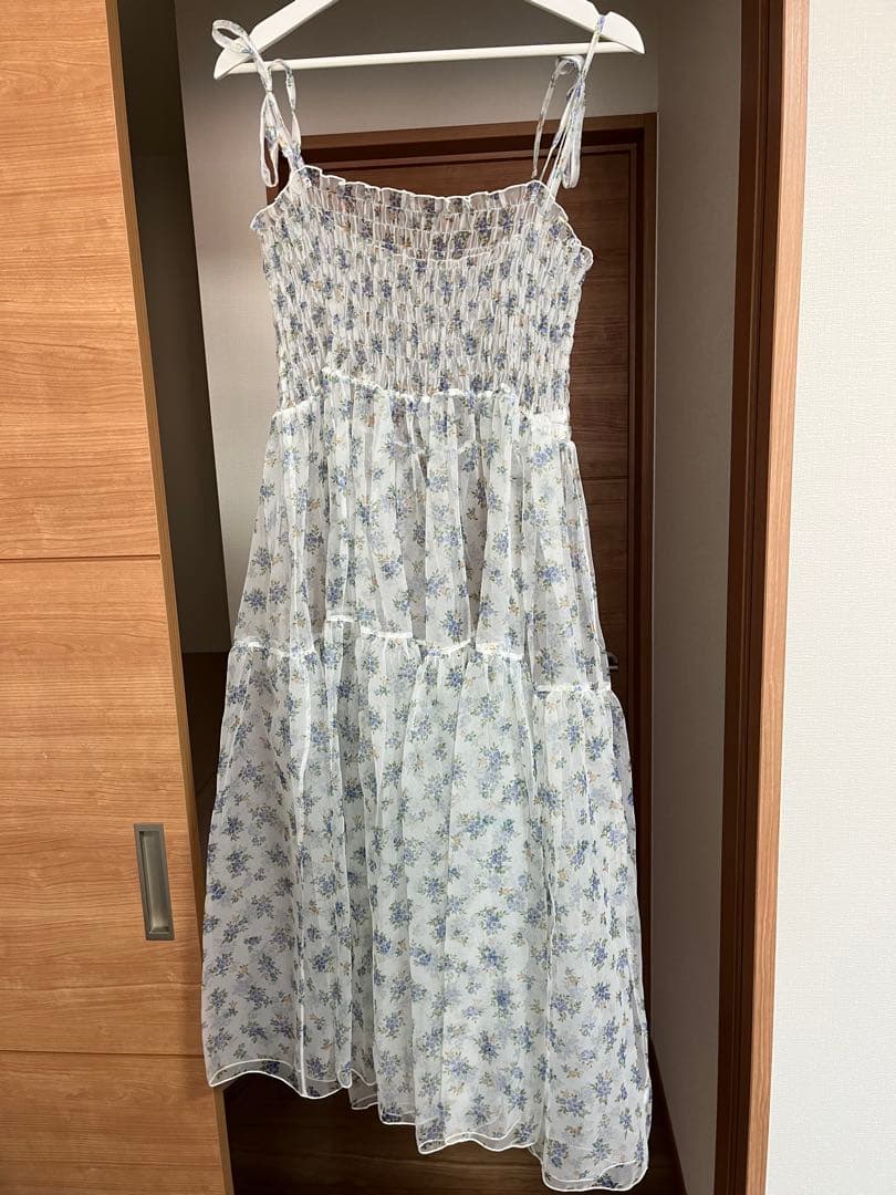 【土日限定価格】Poppy 花柄チュールワンピース あさぎーにょ