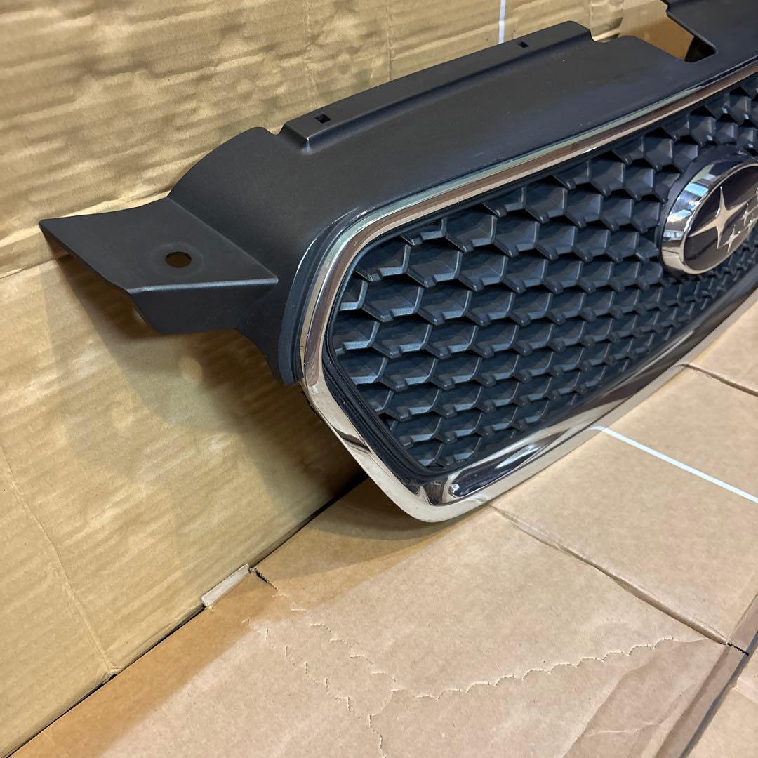 スバル レガシィ BP5後期スペックBフロントグリル