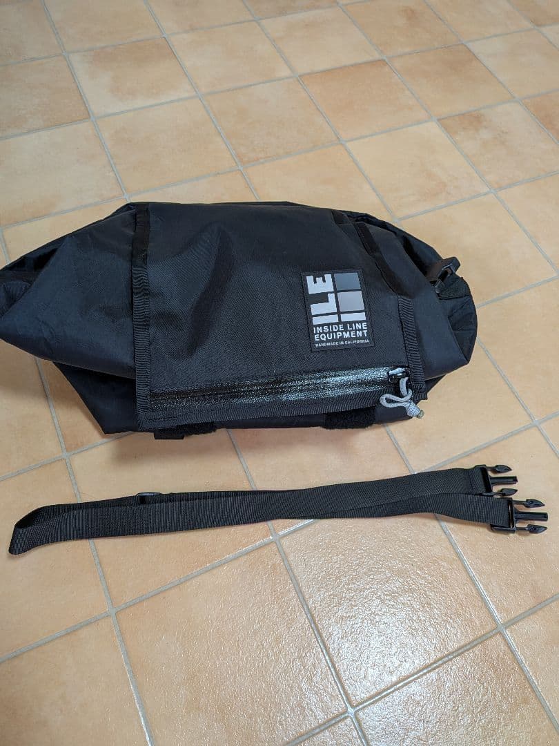 アクセサリー ILE porteur rack bag small(x-pac/black)