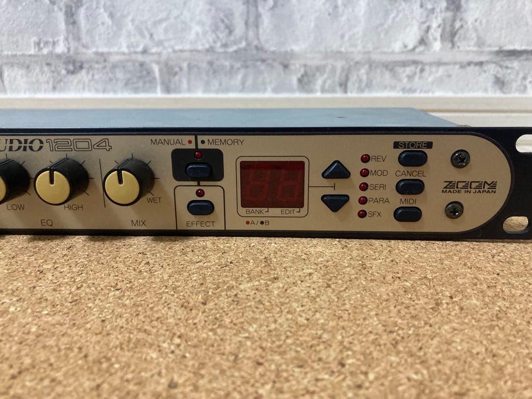 配信機器・PA機器・レコーディング機器 ZOOM STUDIO 1204