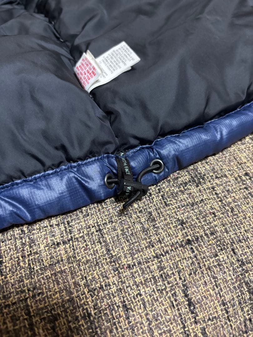 ノースフェイス ヌプシ ダウンベスト Ｍ 紺黒 700 ツートンカラー 切り替え