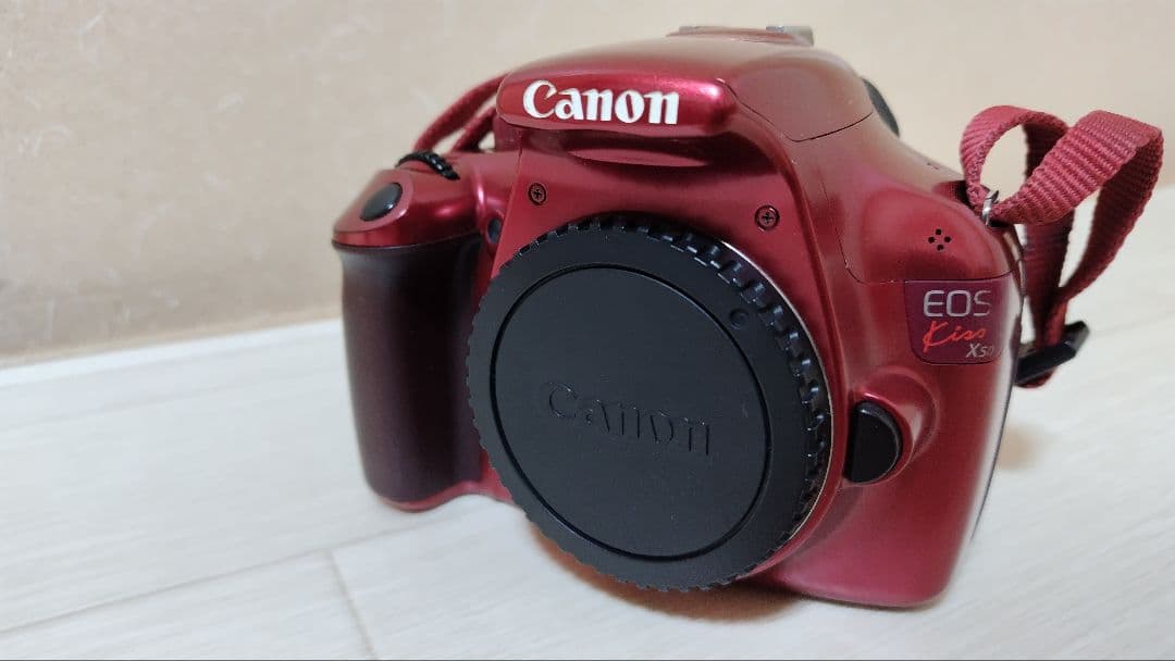 Canon　EOS Kiss X50　付属レンズ　EF 50mm