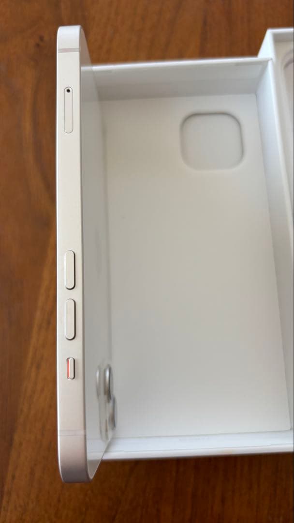 iPhone13　128GB　SIMフリー　スターライト 付属品