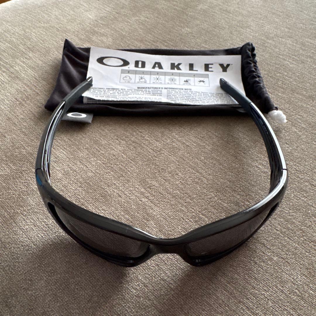 Oakley スポーツサングラス ブラック VALVE OO9236