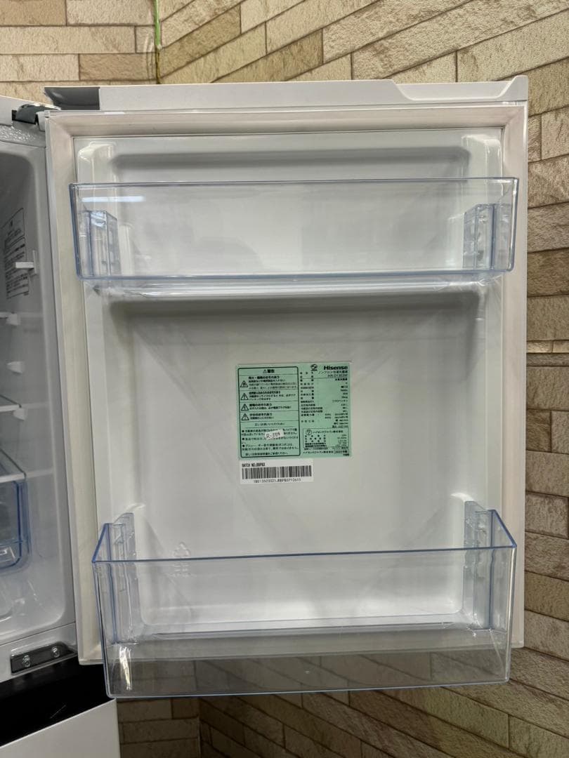 大阪送料無料★3か月保障付き★冷蔵庫★2023年★HR-D13E2W★R-354