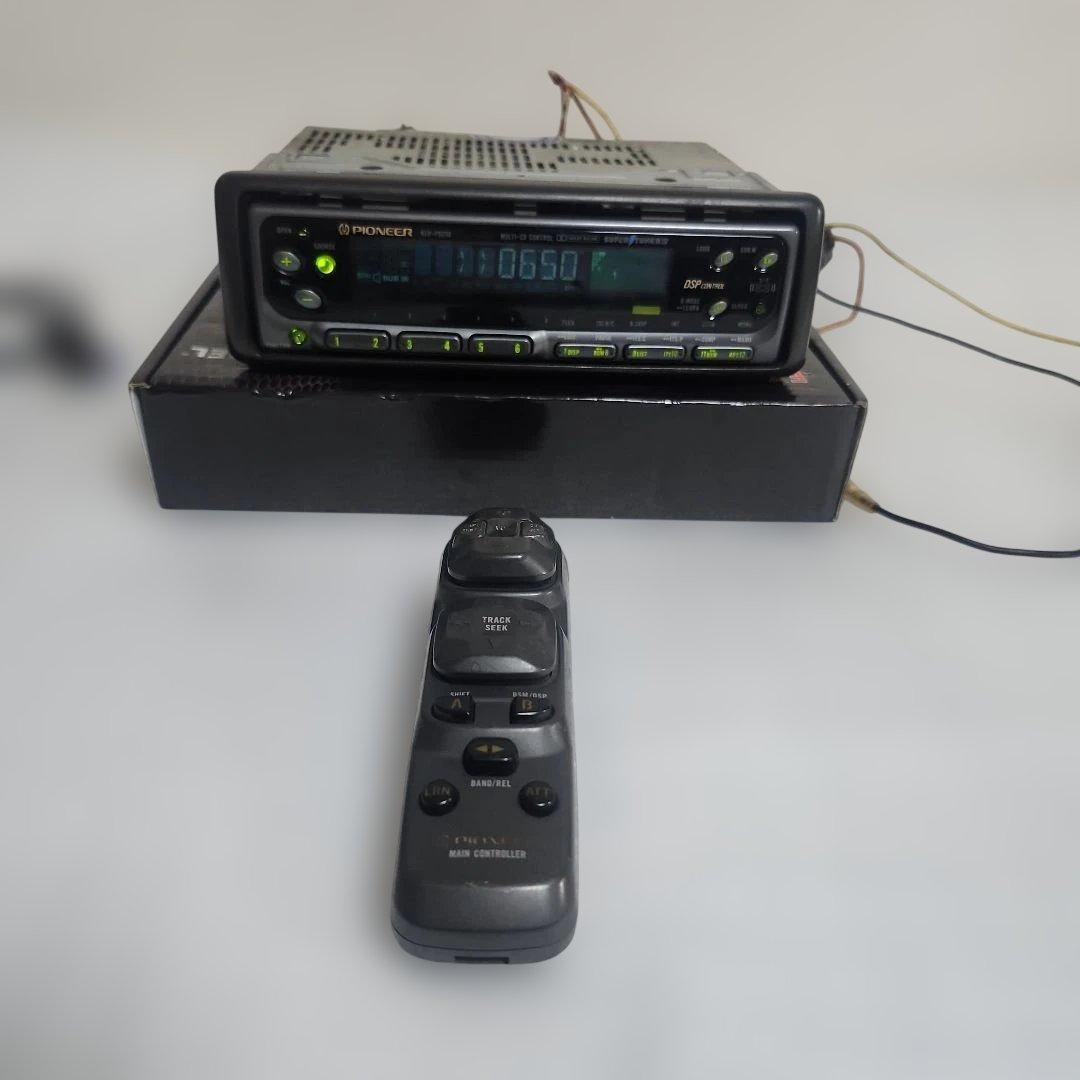 Pioneer KEH-P8250 カーオーディオ