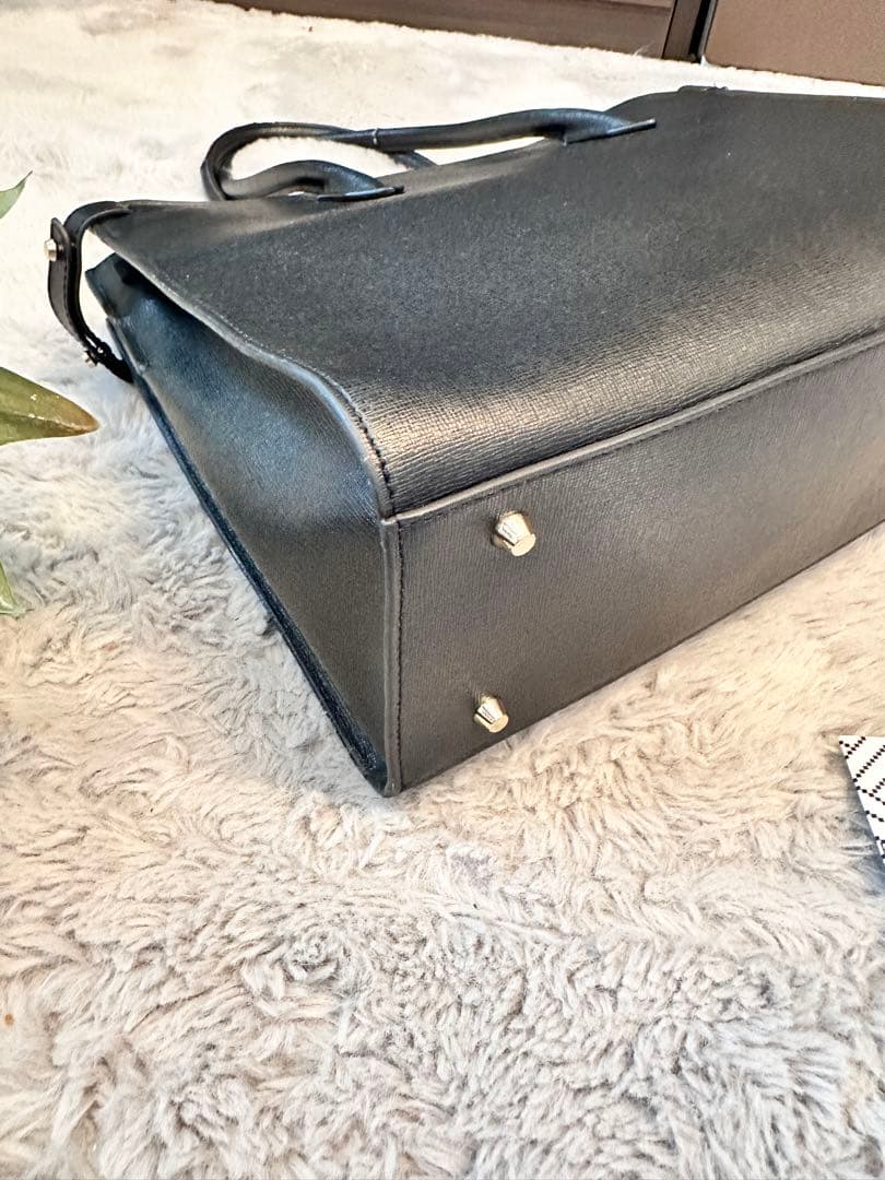 FURLA ビジネスバッグハンドバッグ トートバッグ レザー 黒　A4収納