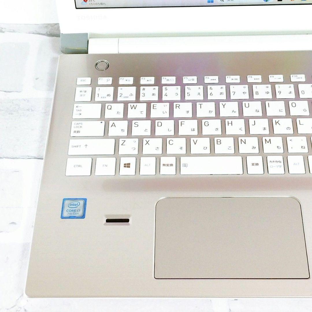 1TB✨Corei7 8GB カメラ付 ノートパソコン Windows11