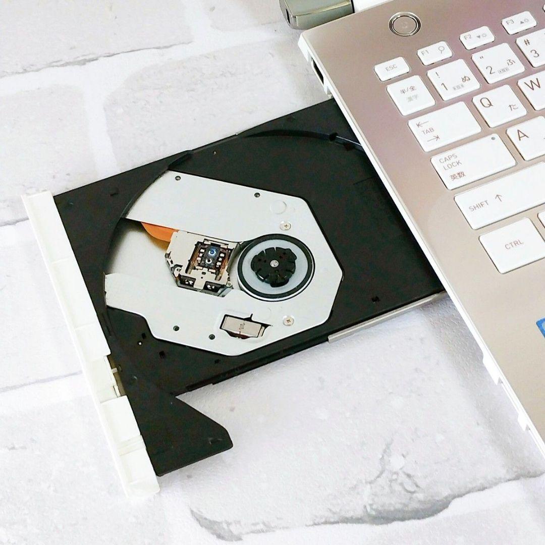 1TB✨Corei7 8GB カメラ付 ノートパソコン Windows11