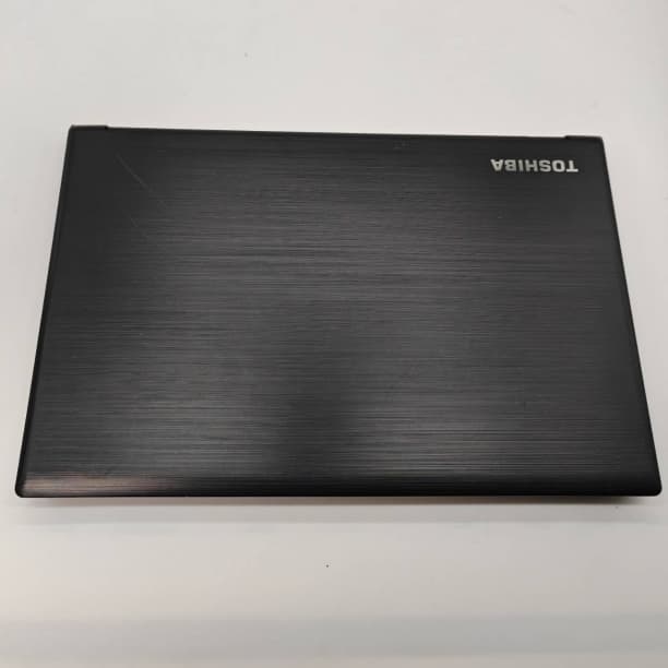 第8世代i7 16GB バッテリ◎ フルHD 15 東芝 SSD256 オフィス
