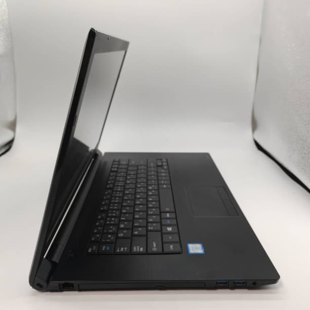 第8世代i7 16GB バッテリ◎ フルHD 15 東芝 SSD256 オフィス