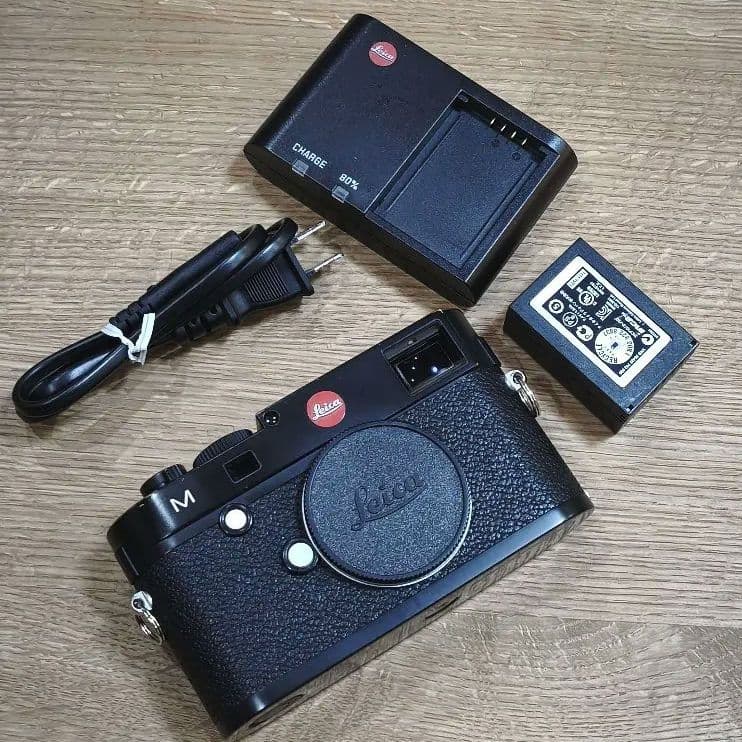 leica m typ240 ブラックペイント　サムレスト付き