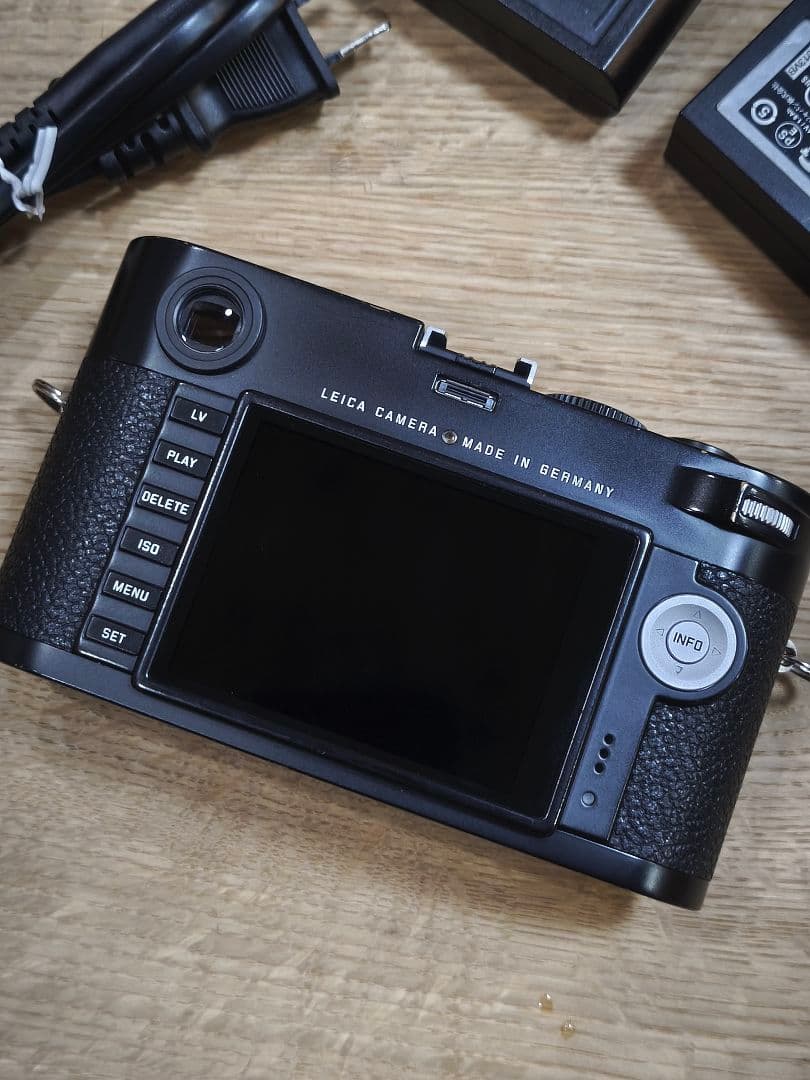 leica m typ240 ブラックペイント　サムレスト付き