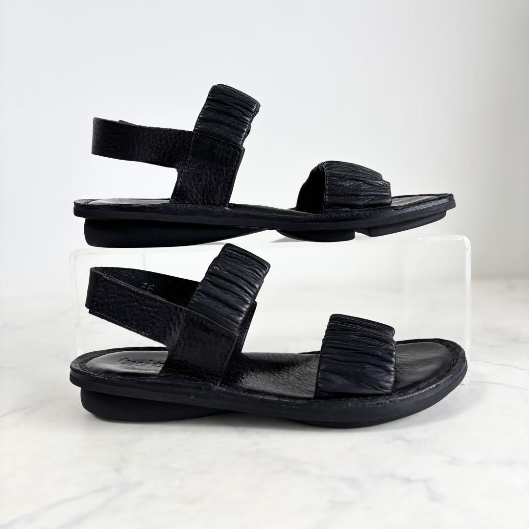 美品 トリッペン 36 Pacific サンダル レザー ギャザー フラット 黒