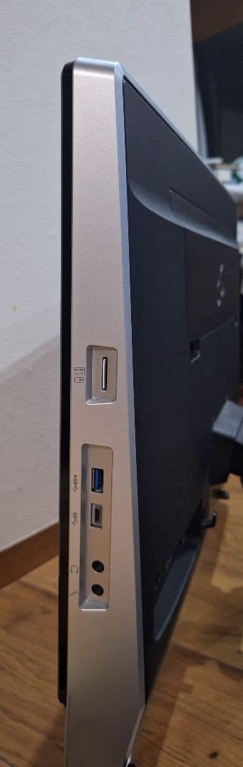 美品！富士通一体型テレビパソコンESPRIMOFH77/XD 23型ワイド2TB