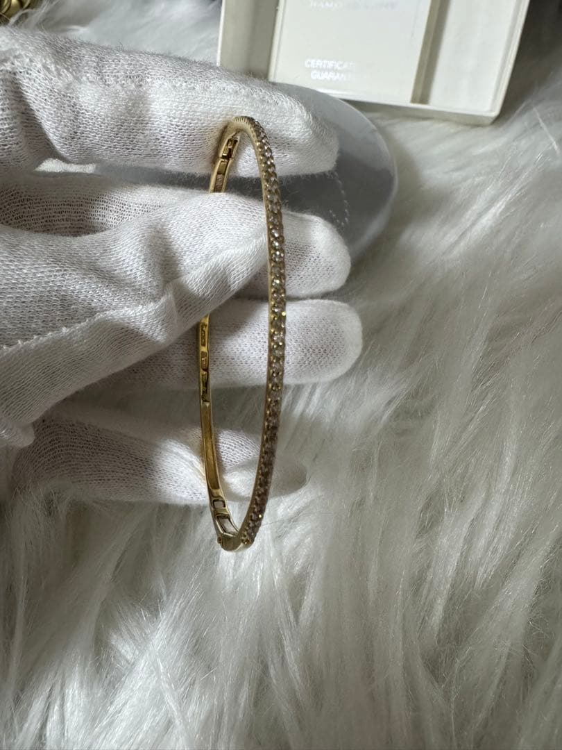 K18Diamond Line ゴールドバングル ダイヤモンド装飾