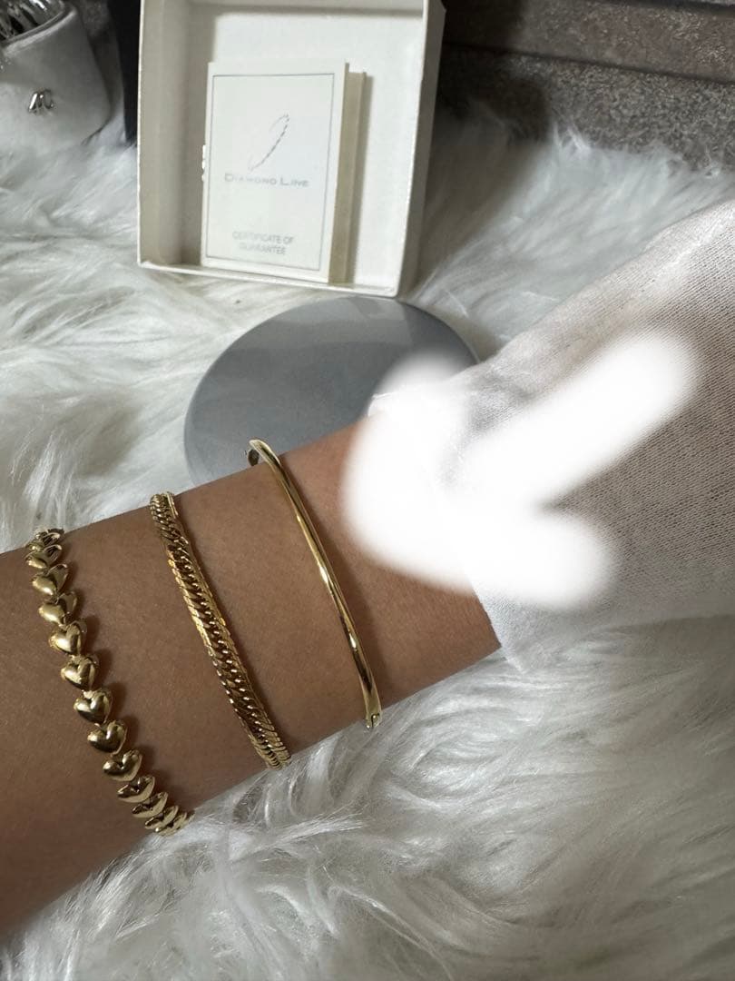 K18Diamond Line ゴールドバングル ダイヤモンド装飾