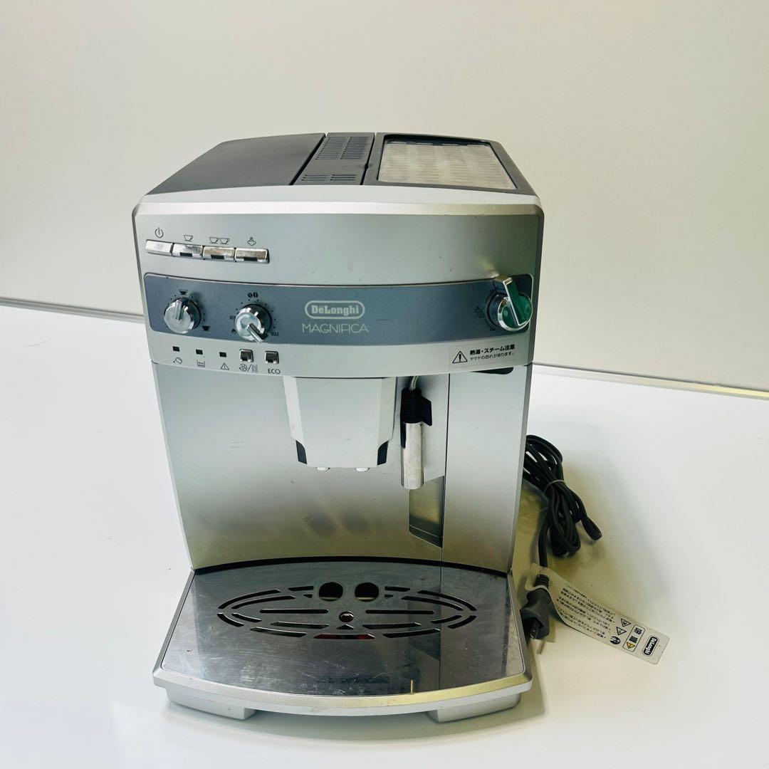 DeLonghi Magnifica エスプレッソマシン ESAM03110S