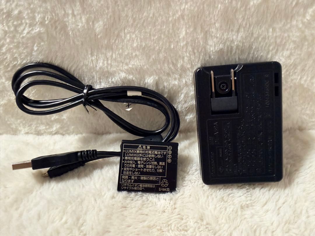 Panasonic デジカメ　LUMIX DMC-FX66