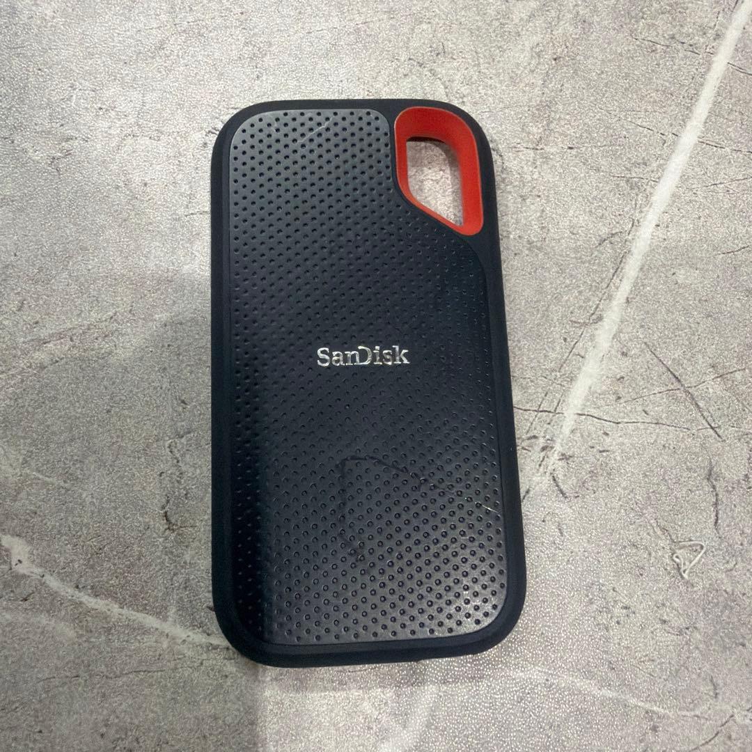 サンディスクポータブルSSD 1TB