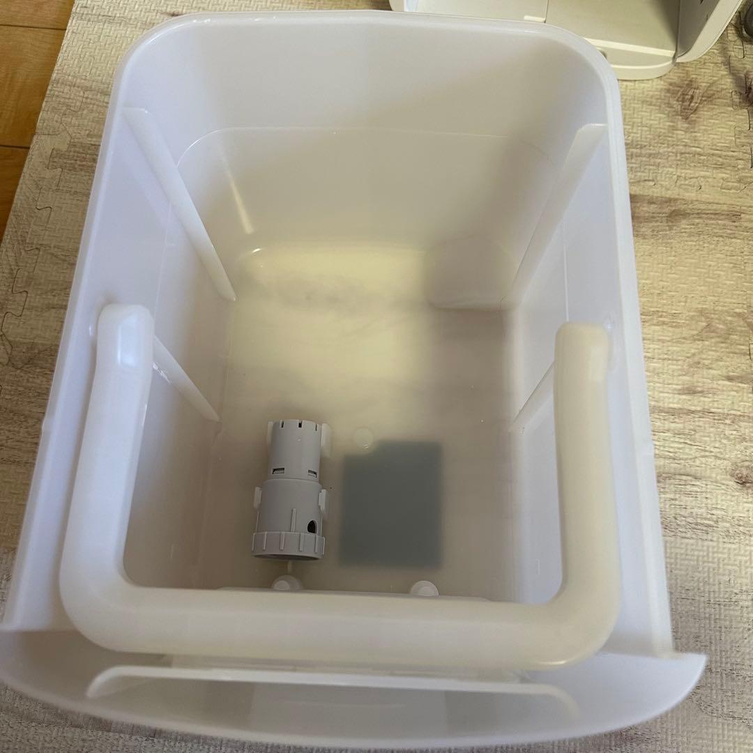 加熱気化式加湿機 HV-J75-W