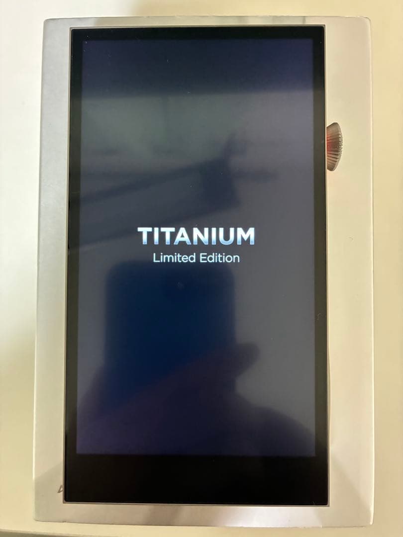 ポータブルプレーヤー Astell&kern A&futura SE300 TITAN