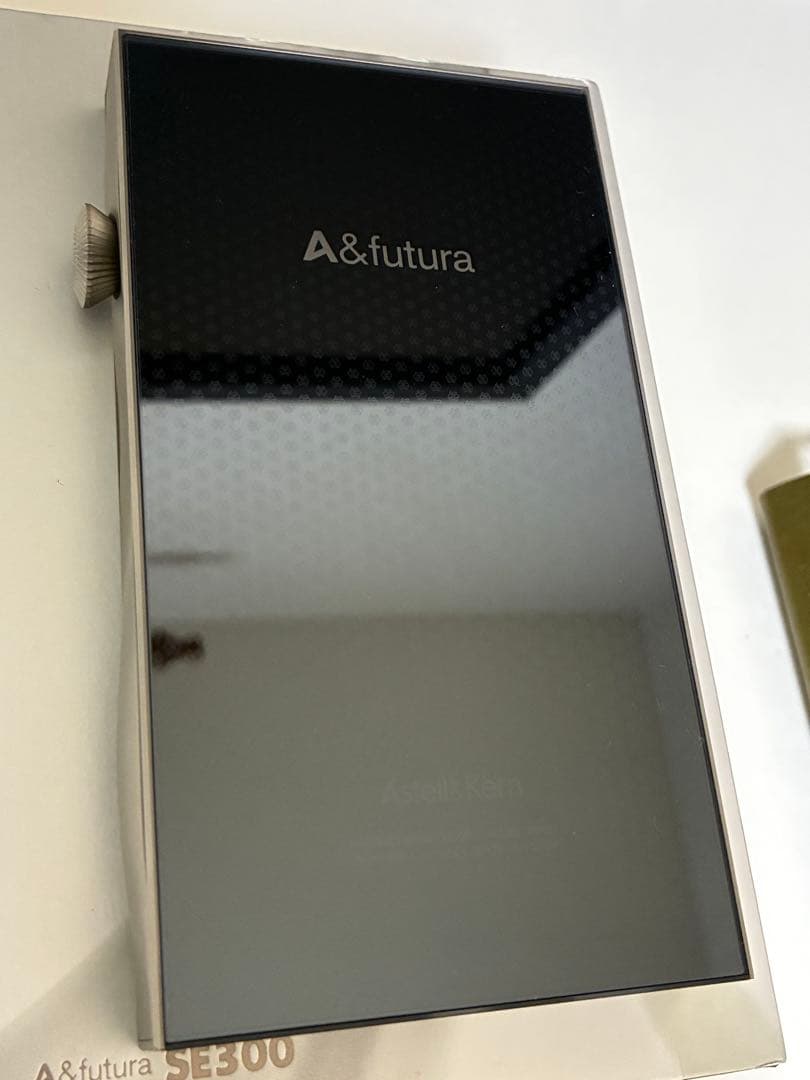 ポータブルプレーヤー Astell&kern A&futura SE300 TITAN