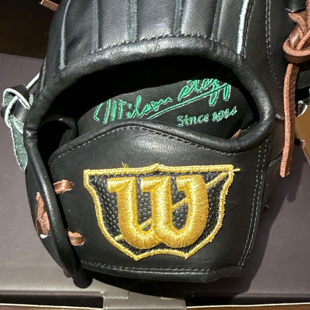 Wilson staff オーダー投手用グラブ