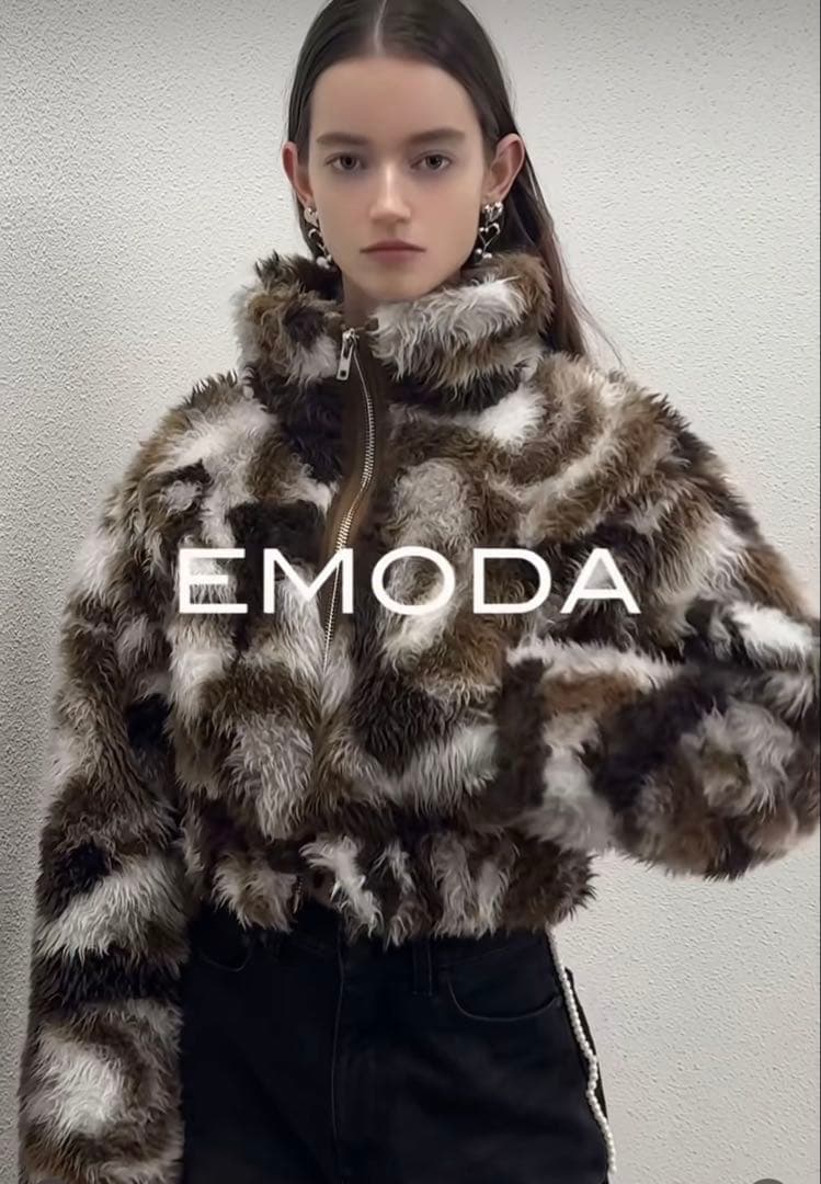 新品タグ付き　EMODA シングルミニボアブルゾン ブラウン