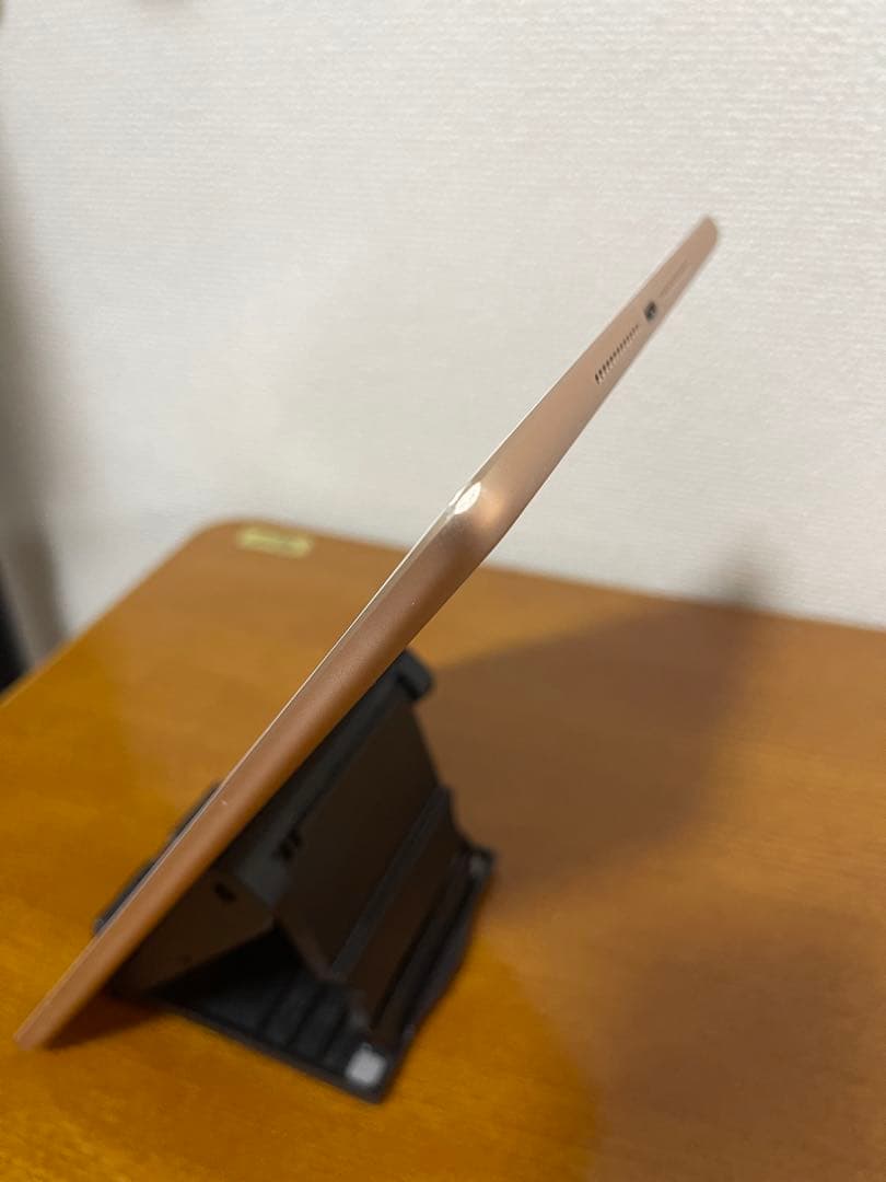 ゆ*か様 iPad 9.7インチ(第6世代) 128GB Wi-Fi